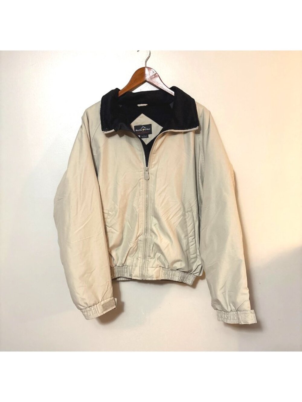 Weather‎ Perfect Beige & Black All-Weather Jacket With Zipper Closure L